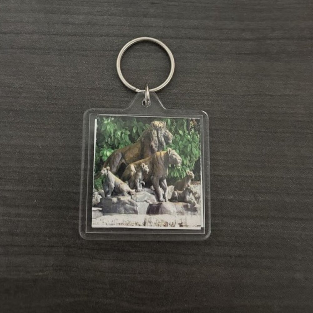 San Antonio Zoo Lion Statue Keychain